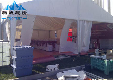 300 Seater Canopy Shade Tenda Durable Bingkai Dengan Sistem Lantai Kayu