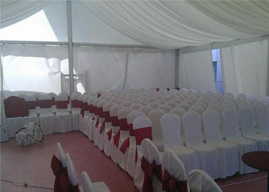 Struktur Kuat Baja Setengah Acara Pernikahan Tenda Dengan Set Penuh Sidewalls