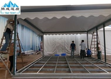 5x6M White PVC Roof Hotel Tenda Pesta Marquee Dengan Dinding Kaca Dan Pintu